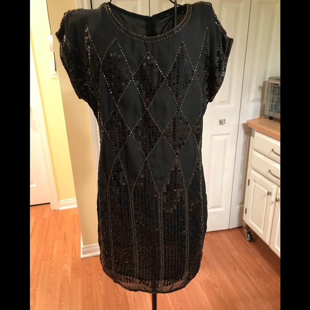 Ark & Co Little Black Dress Sparkling in Sequins in perfect condition Size Small - Picture 2 of 6